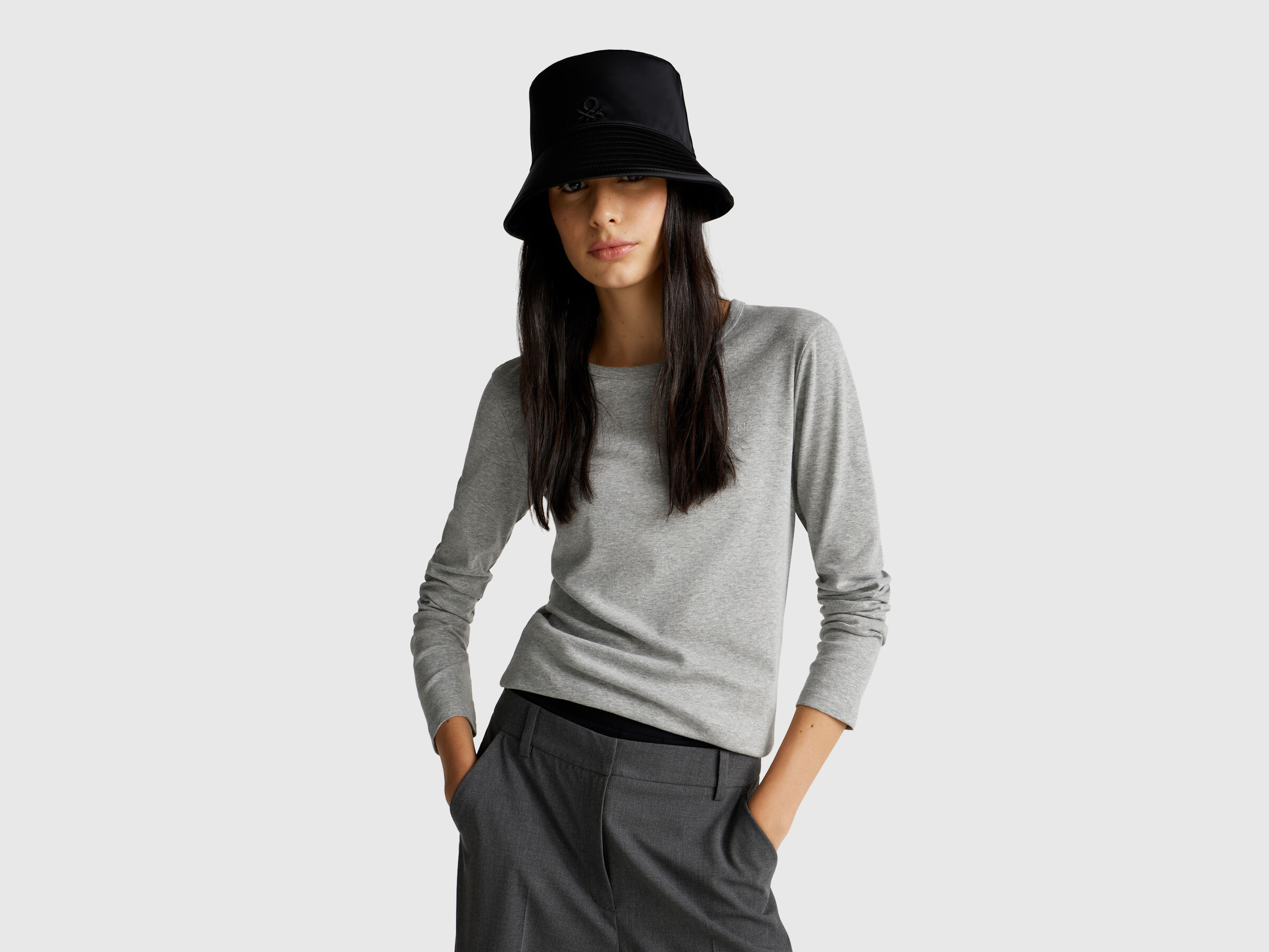 T-SHIRT L/S Women image number 2